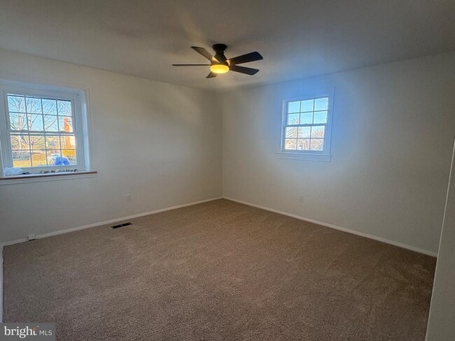 Building Photo - 119 E Padonia Rd