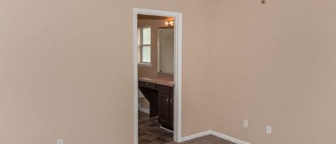 Building Photo - 1282 Summit Oaks Dr E