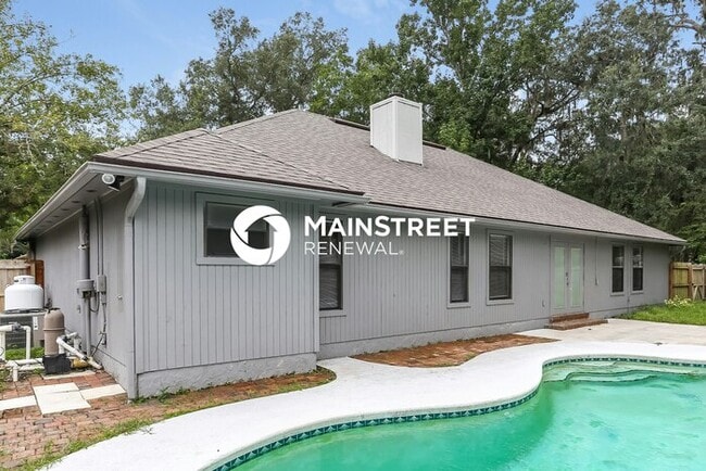 Building Photo - 3 Bedroom Pet-Friendly Home in FLEMING ISLAND, FL with Main Street Renewal