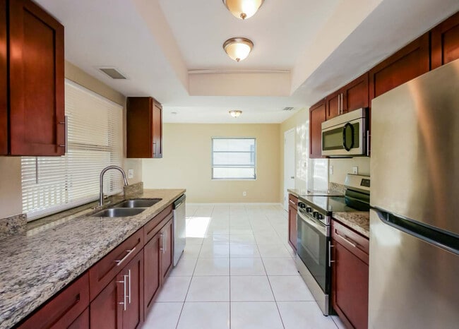 Building Photo - 3710 N 54th Ave