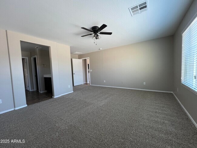 Building Photo - 1397 E Mayfield Dr