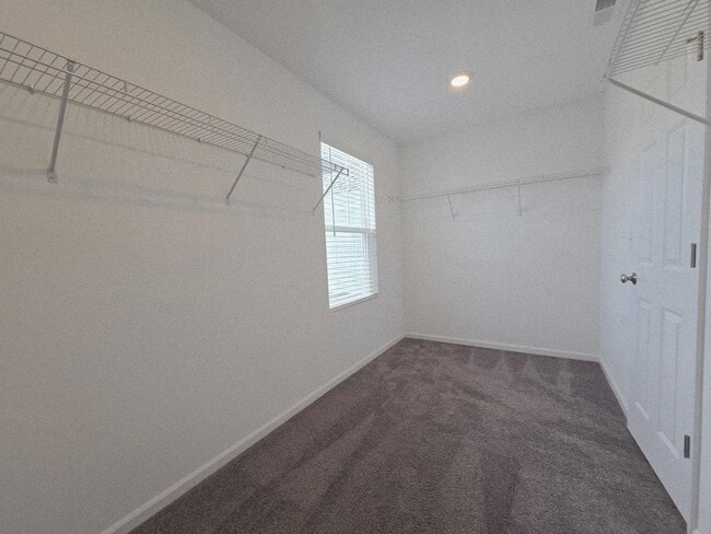 Building Photo - 12606 S Talbot Cir
