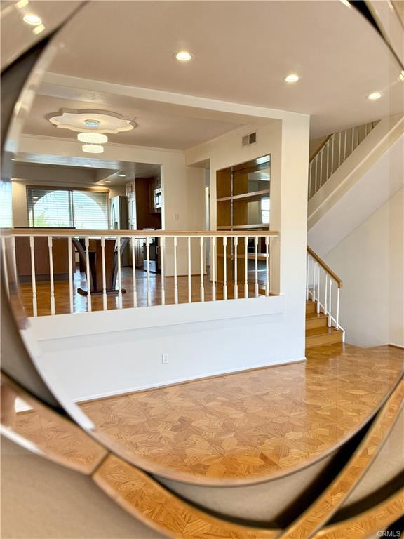 Building Photo - 5216 Lindley Ave