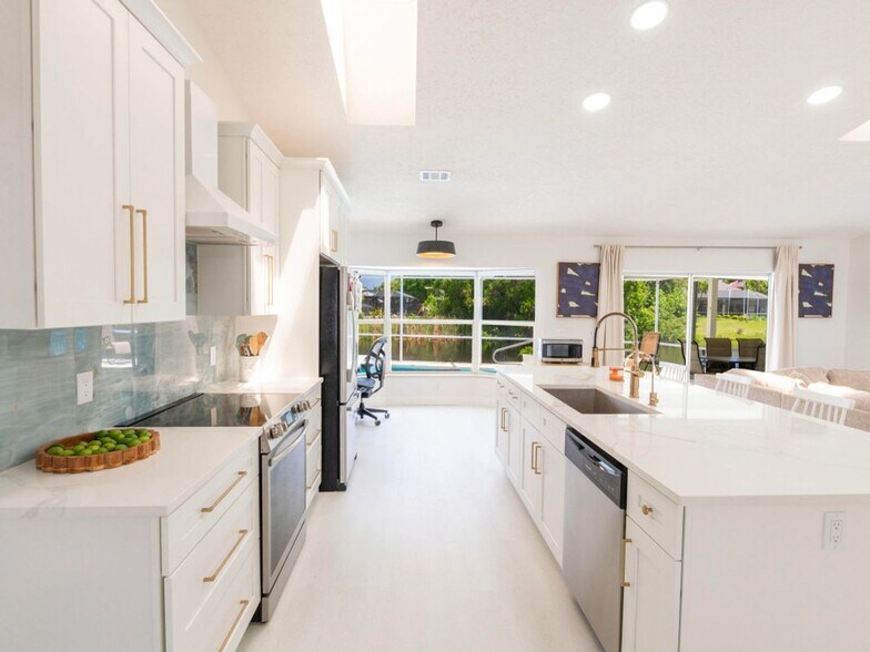 Building Photo - 1123 Hollow Oak Ct