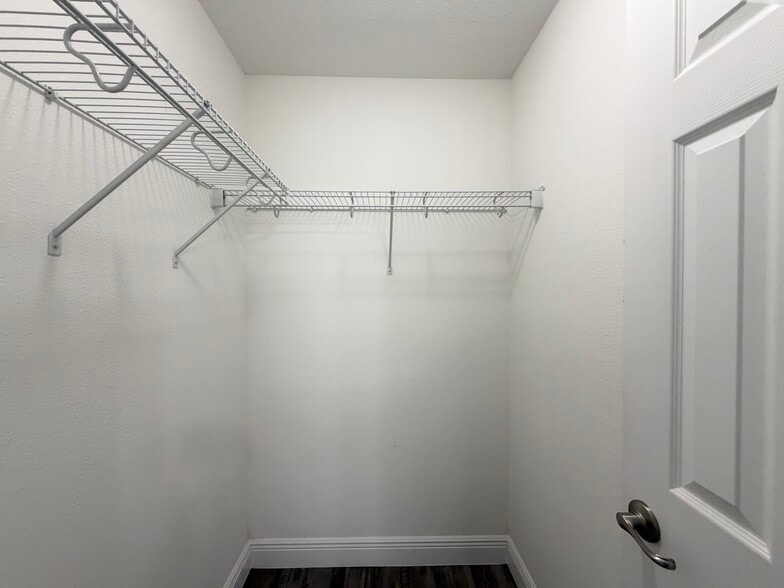 Building Photo - 2330 W Juan Vega Ln