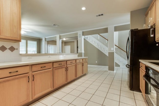 Building Photo - 5548 Rock Canyon Rd