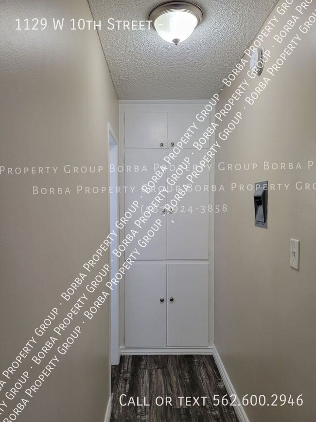 Building Photo - ***CHARMING 1 BEDROOM | 1 BATH WITH ONSITE...