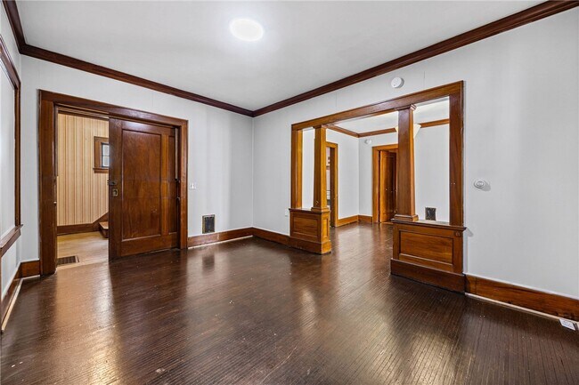 Building Photo - 97 Rohr St
