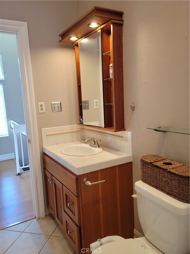 Building Photo - 21171 Lochlea Ln