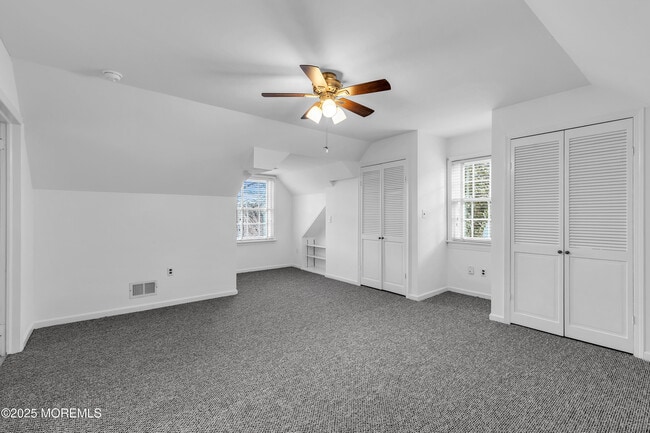 Building Photo - 20 Rosalie Ave