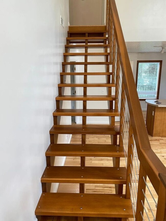 Building Photo - 506 W Wall St