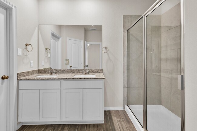 Building Photo - 25711 Hickory Pecan Trl