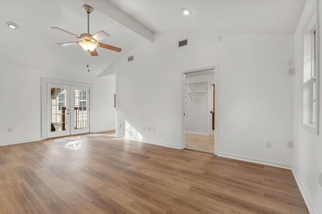 Building Photo - 4BR/3BA Updated Home – Quiet Cove + Fenced Yard!