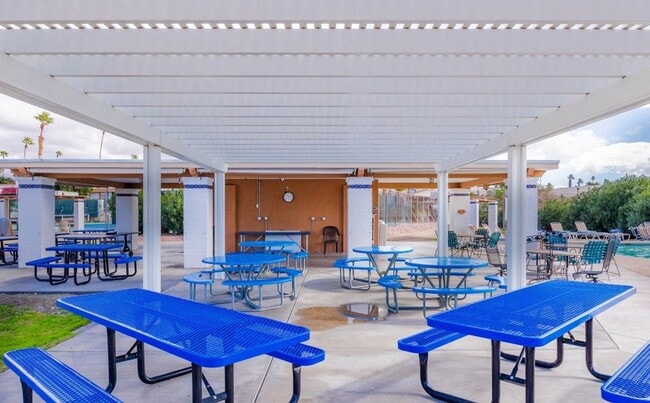 Building Photo - Beautiful updated condo in Los Lagos Upstairs unit. Available March 15 to Dec 31st 2026