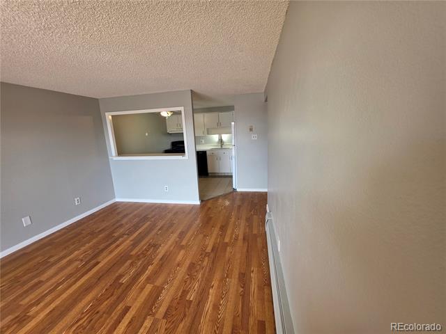 Building Photo - 1306 S Parker Rd