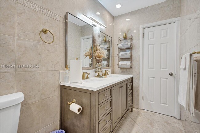 Building Photo - 19625 NW 6th Pl