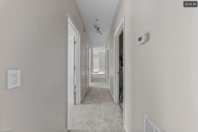 Building Photo - 3015 Winston Dr
