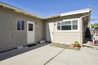 Building Photo - 8630 Stanmoor Dr