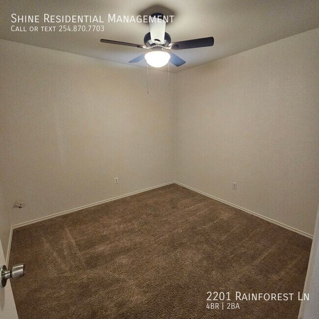 Building Photo - 2201 Rainforest Ln