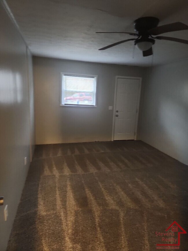 Building Photo - 1282 Carolina Ave