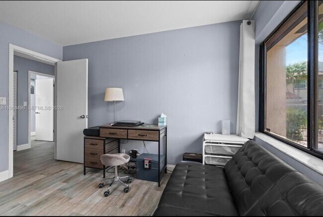 Building Photo - 2900 NW 69th Ct