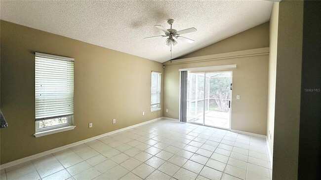 Building Photo - 10903 Rushwood Way