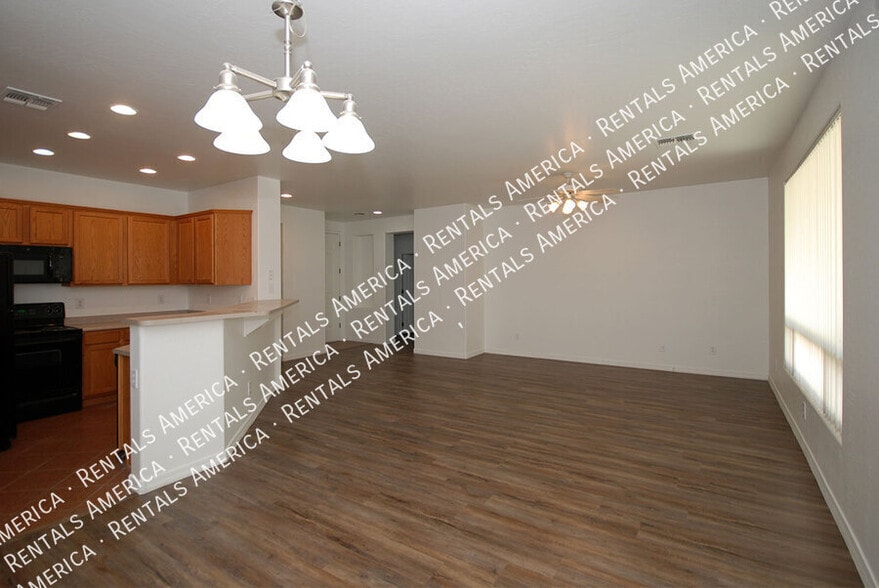 Building Photo - 4309 S Ranger Trail