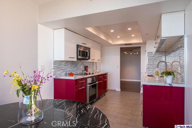 Building Photo - 343 Pioneer Dr