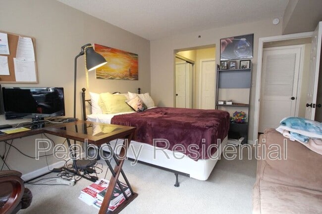 Building Photo - 1200 Braddock Pl