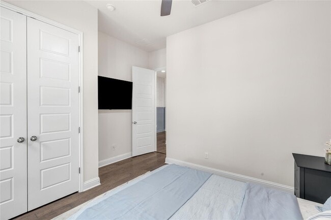 Building Photo - 4129 Bison Bend