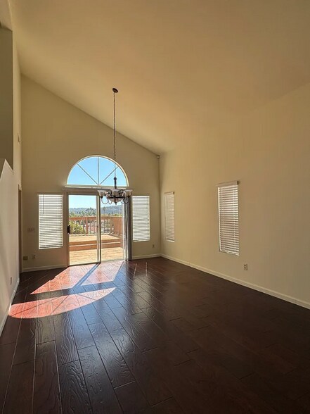 Building Photo - 12904 Sedge Ct