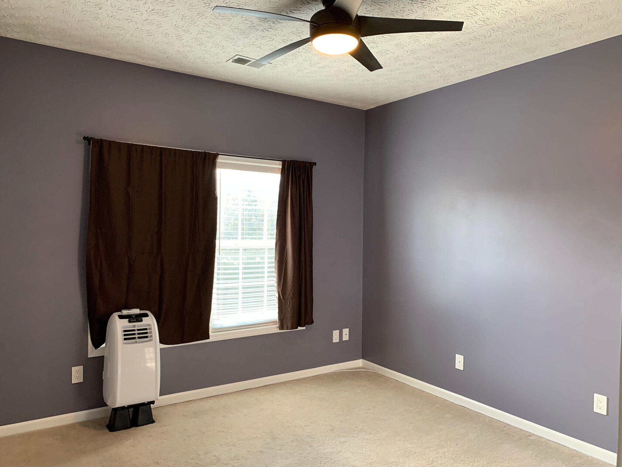 Building Photo - 1866 Whitley Rd