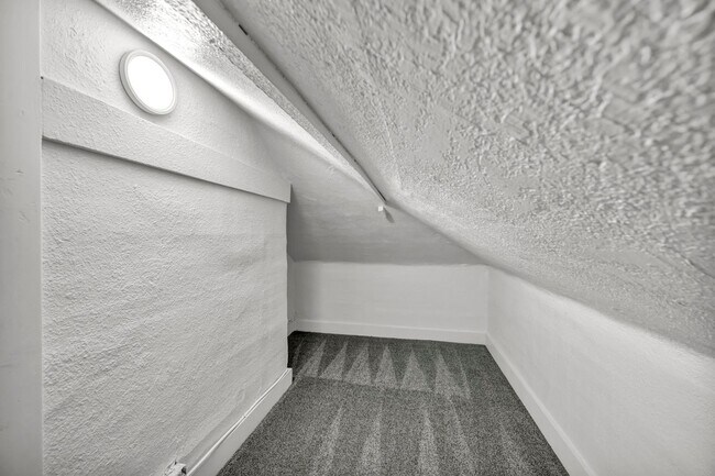 Building Photo - FULLY FURNISHED HISTORIC CHARMER BETWEEN UNR & DOWNTOWN – UTILITIES INCLUDED, MODERN UPGRADES, PR...
