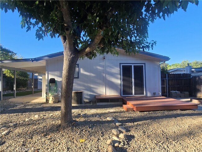 Building Photo - 2510 Bridle Trail Ln