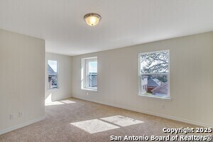 Building Photo - 1331 Hawk Ct