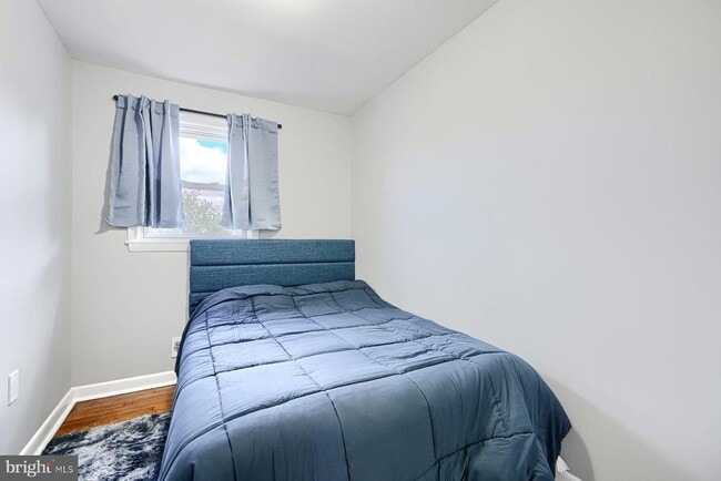 Building Photo - 631 Charraway Rd