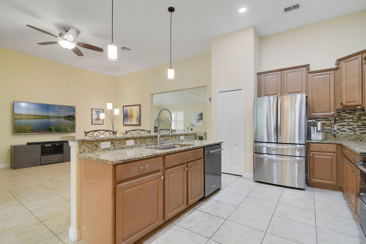 Building Photo - 5808 Tarleton Way