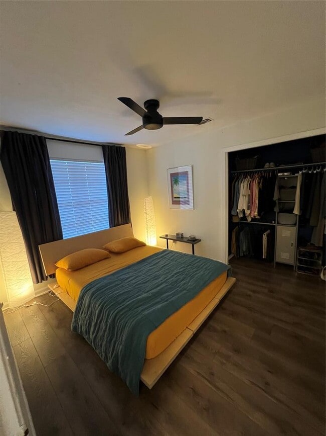 Building Photo - 5112 Martin Ave