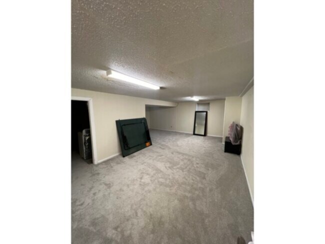 Building Photo - 9941 W Layton Ave