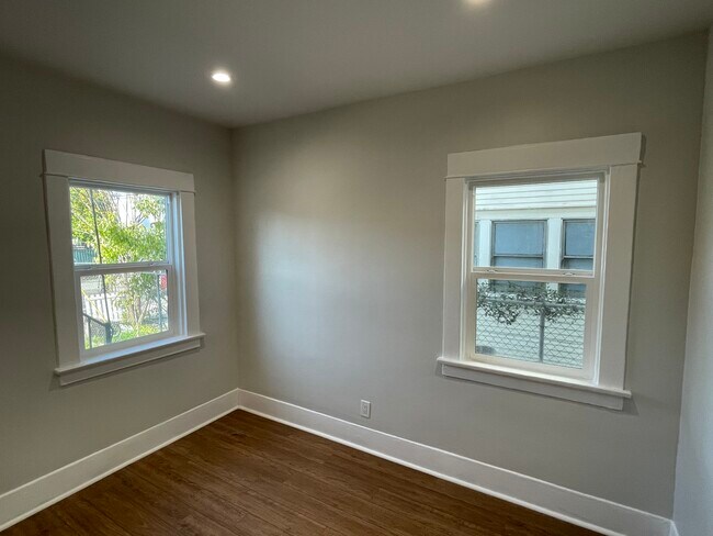 Bedroom 2 - 961 W 42nd St