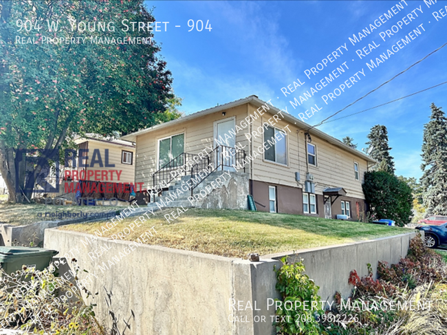 Primary Photo - MOVE IN SPECIAL - Newly remodeled 2 bed 1 ...