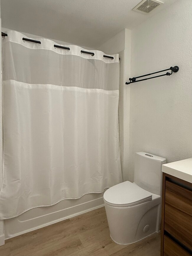 Building Photo - 1885 S Quebec Way