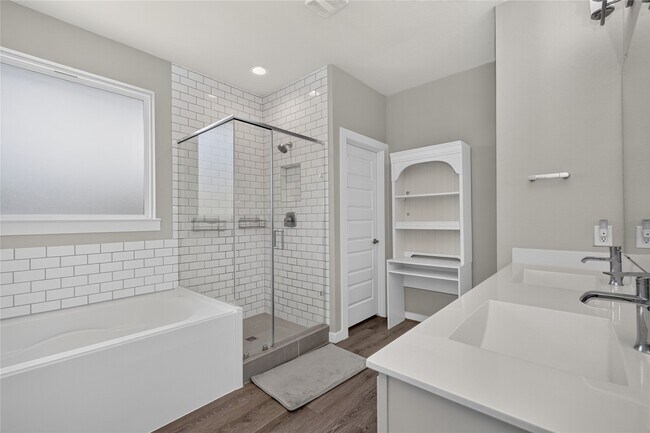 Building Photo - 3522 Gore Creek Dr