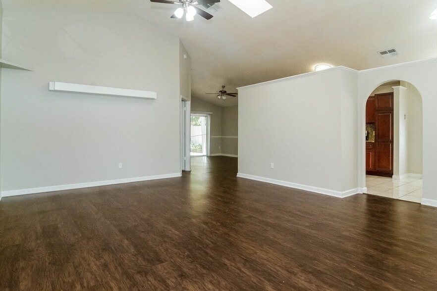 Building Photo - 2127 Newt St