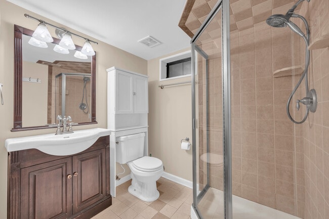 Building Photo - 1718 N 21st St