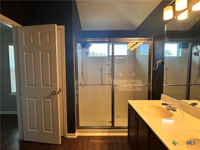 Building Photo - 417 Capistrano Dr
