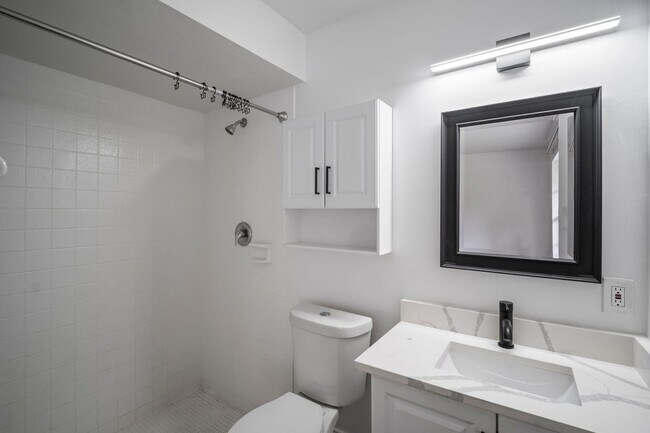 Building Photo - Affordable 2-bedroom, 2-bathroom apartment...