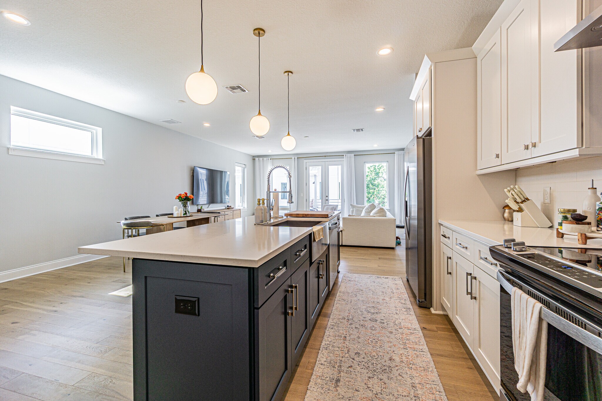 Building Photo - 4729 Legacy Park Dr