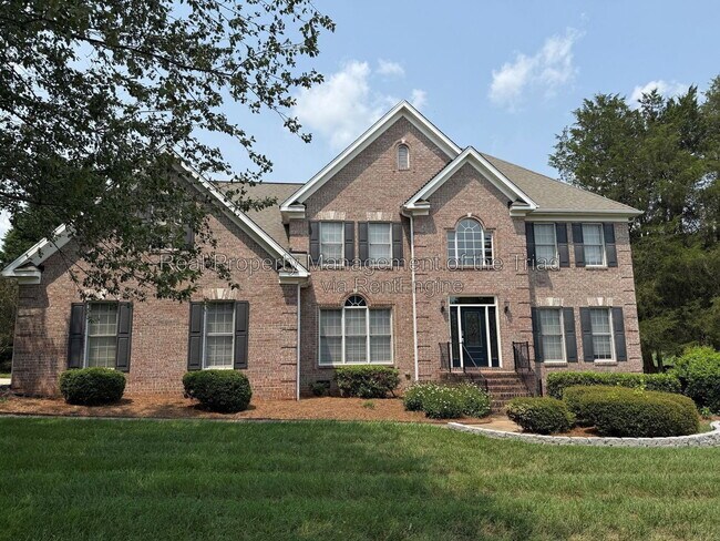 Building Photo - 1016 Longhorn Ct