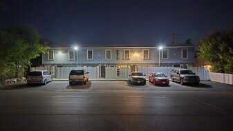 Building Photo - 8616 Putnam Dr